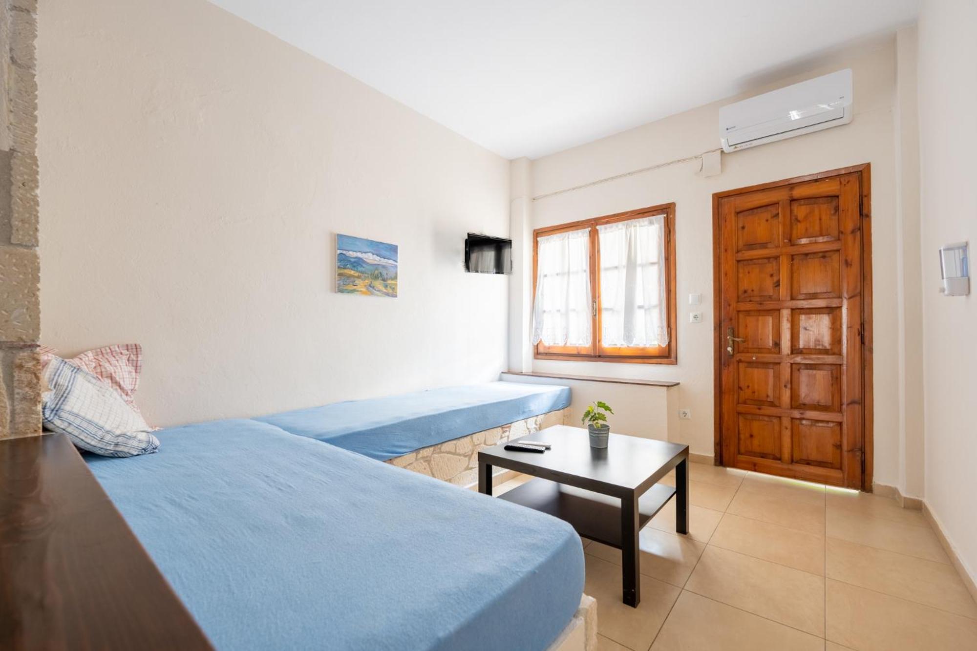 Effie * Kallithea (Chalkidiki)